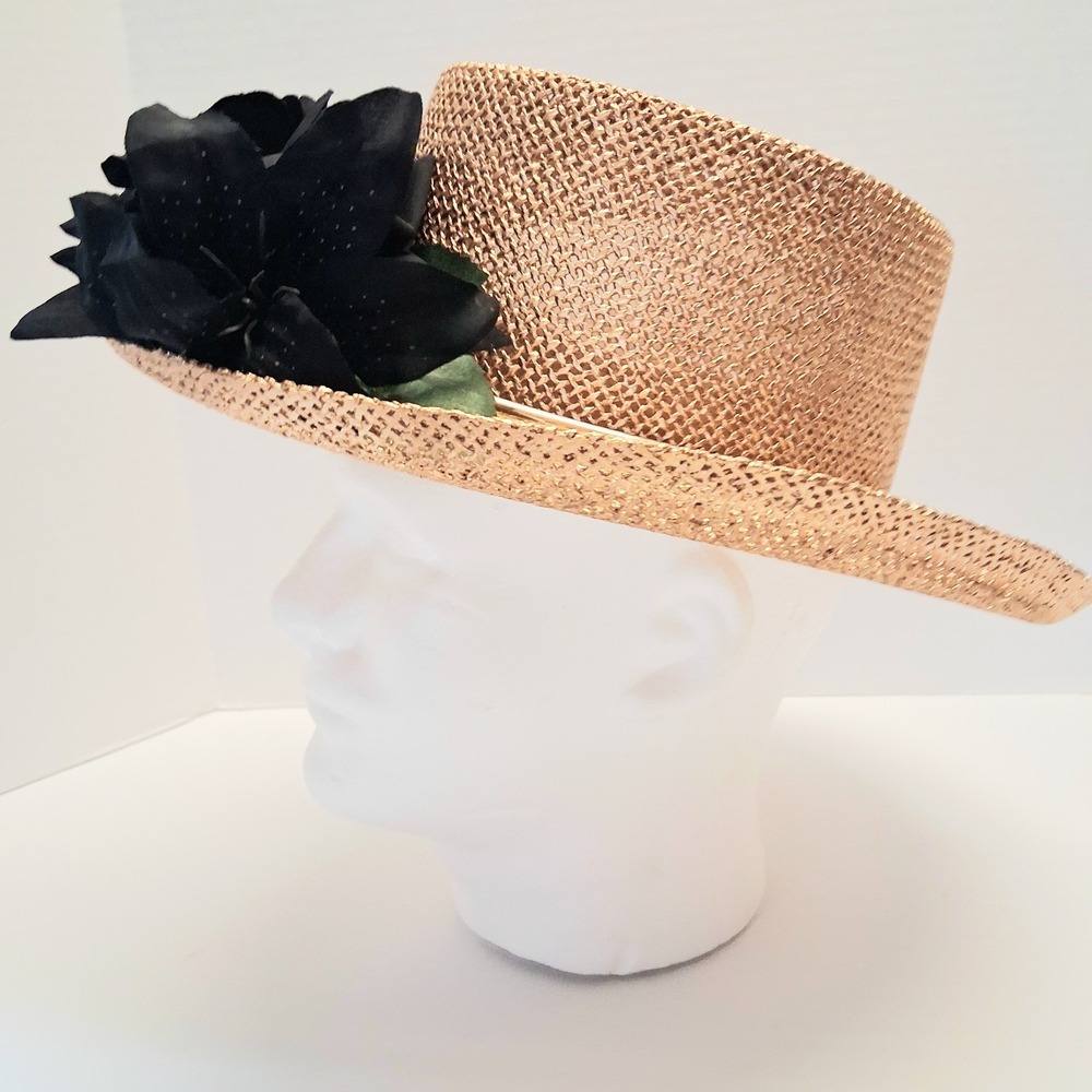 Y2K VTG Straw Boater Hat Gold Stiff Rigid Crown Black Flower Small/Medium EUC - Picture 3 of 12